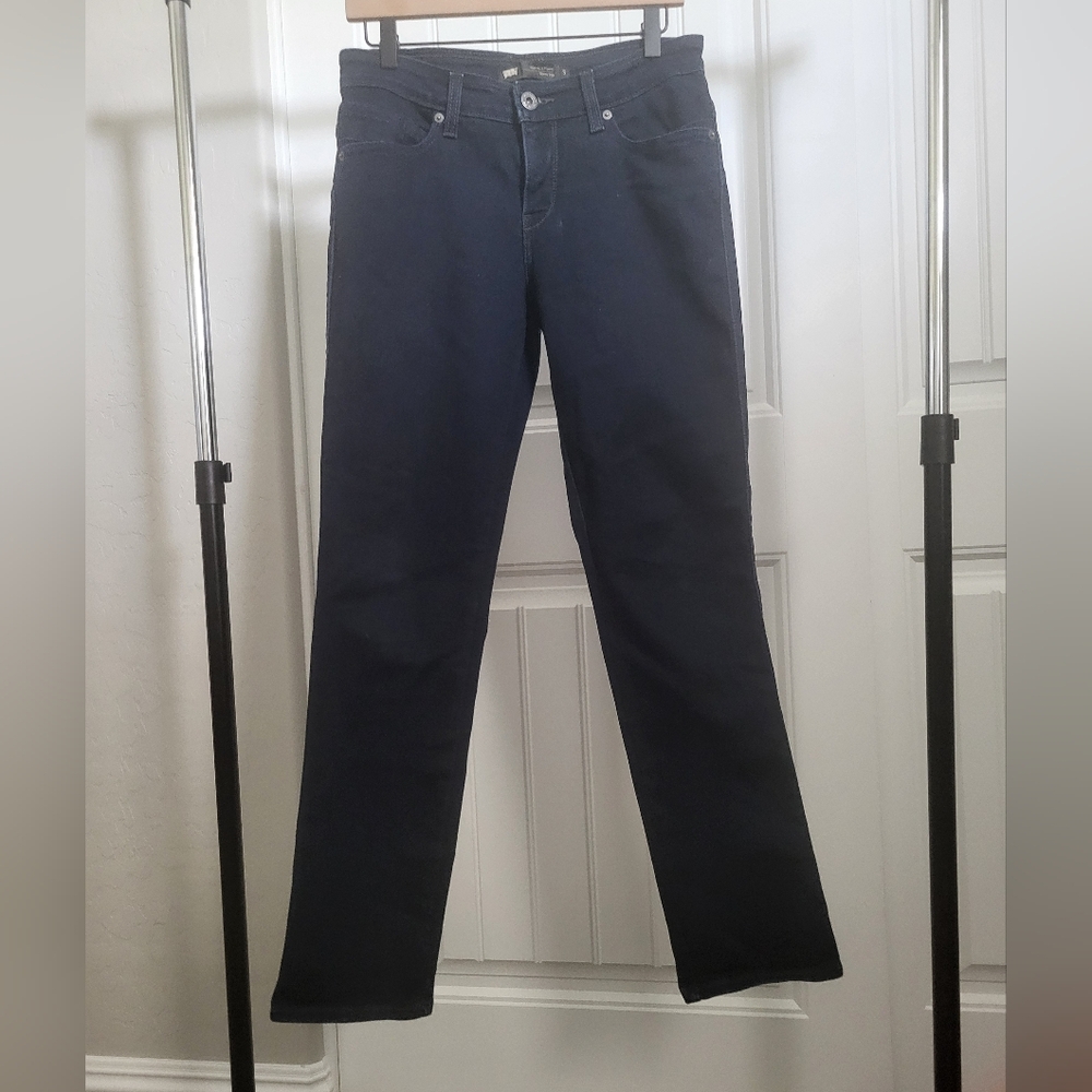LEVI'S Flatters & Flaunts Skinny Leg Jeans, Size 8